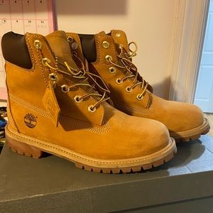 Timberland Boots (Size: 6 (Juniors) or 8 (Women’s)